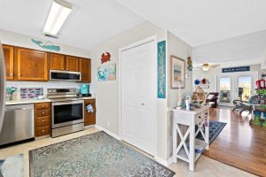 Stove - Kitchen in luxury 2 bedroom and 2 bath condo