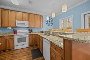 luxury four bed 4 bath Ocean Isle Beach condo rental